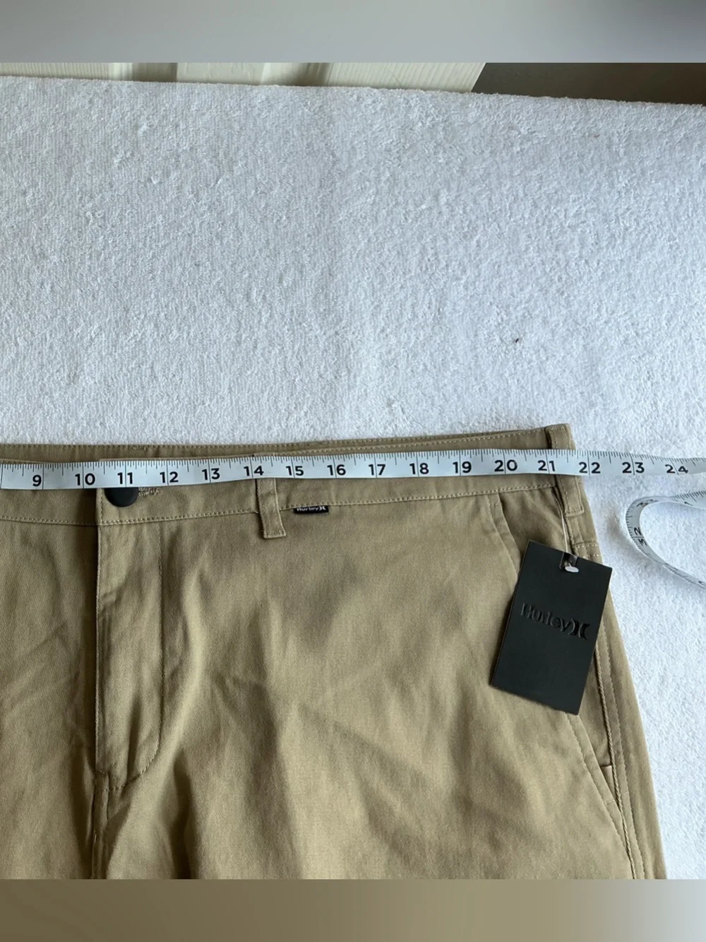 Hurley Men's Tan Flat Front Shorts